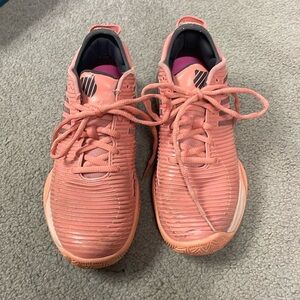 K-Swiss Women's Hypercourt Supreme-683 Women’s size 6.5